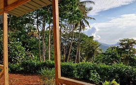 World'S View Wild Camping Salaszoi, Principe Island