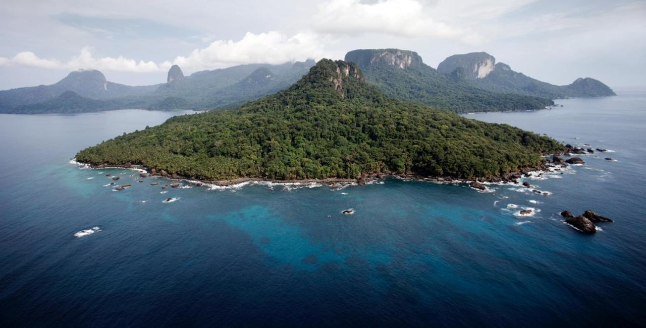 World'S View Wild Camping Salaszoi, Principe Island Santo Antonio Exterior photo